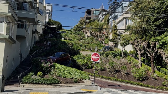 10_640x360