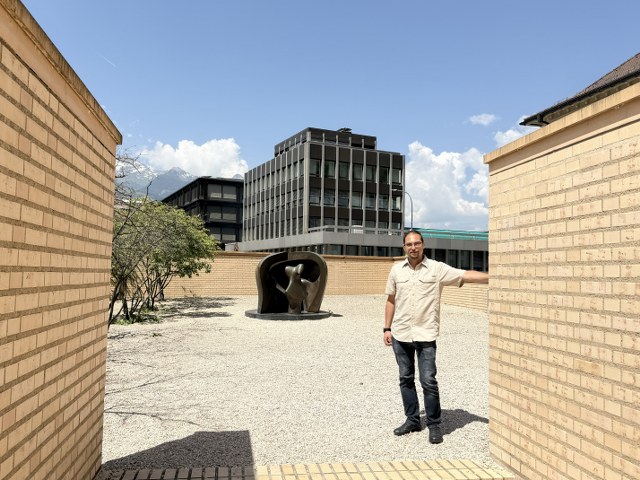 12_640x480