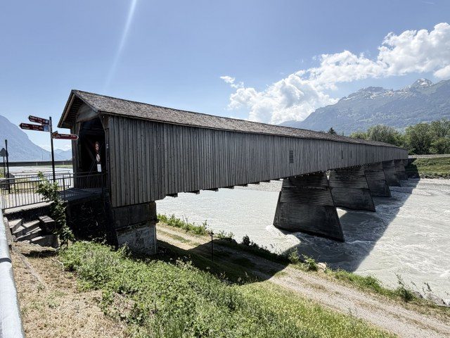 29_640x480