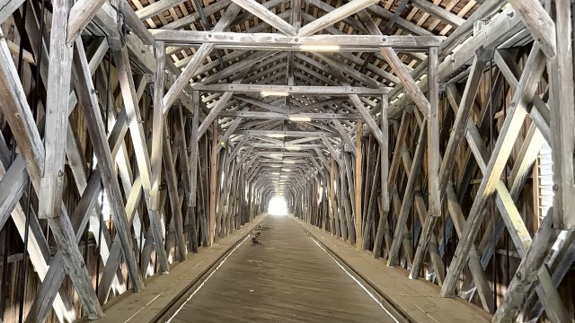 32_640x360