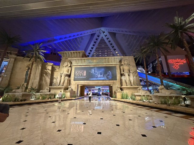33_640x480
